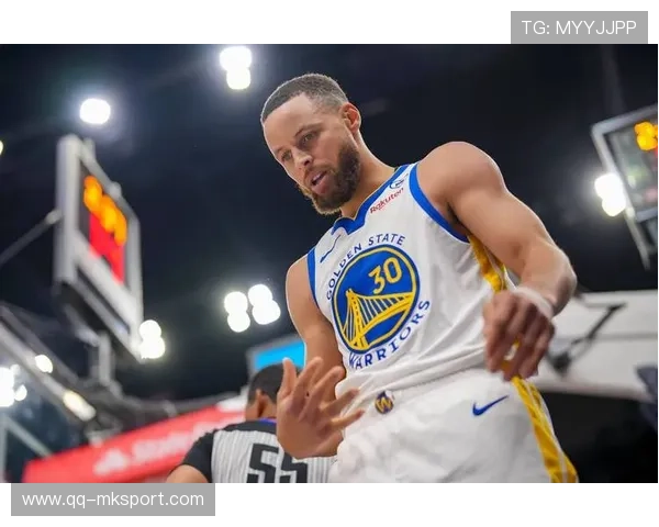 勇士主帅称库里是球队灵魂核心，库里状态神勇引领球队,勇士队走回正轨